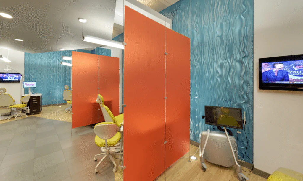 Treatment bay with privacy dividers at the Spark Orthodontics Reading, PA office